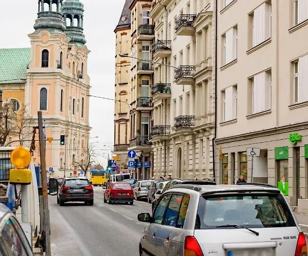 Deluxe Old Town By Renters Appartement