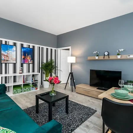 Apartamento Deluxe Old Town By Renters