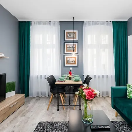 Deluxe Old Town By Renters Poznaň