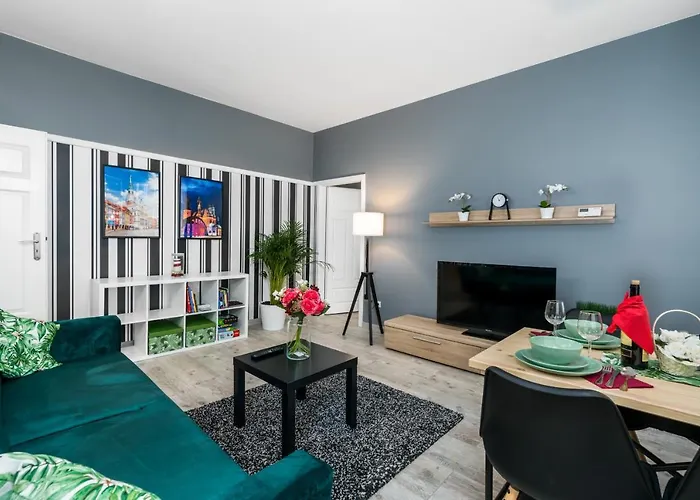 Apartment Deluxe Old Town By Renters